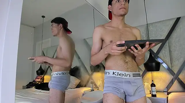 OliverMillerr Chat XXX live