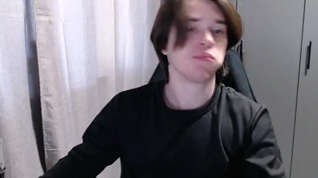 XXX chat uživo modela arthur___king