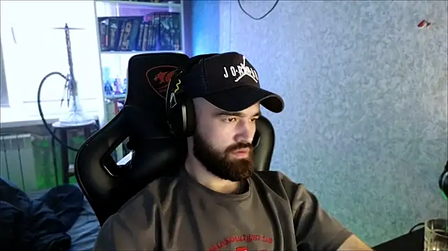 Chat +18 de _Serious_Man ao vivo
