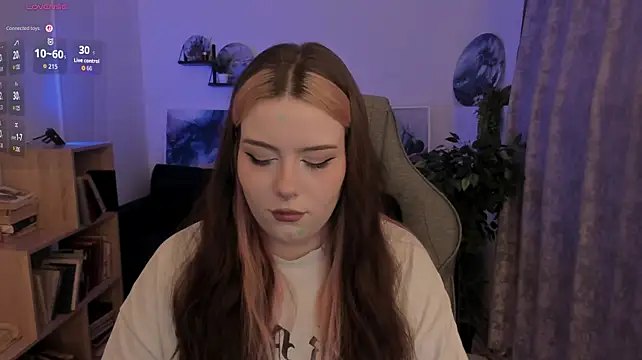 CoraMiel's Live XXX Chat
