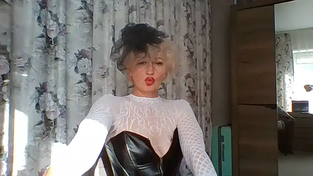 MonAmurx Live XXX Chat