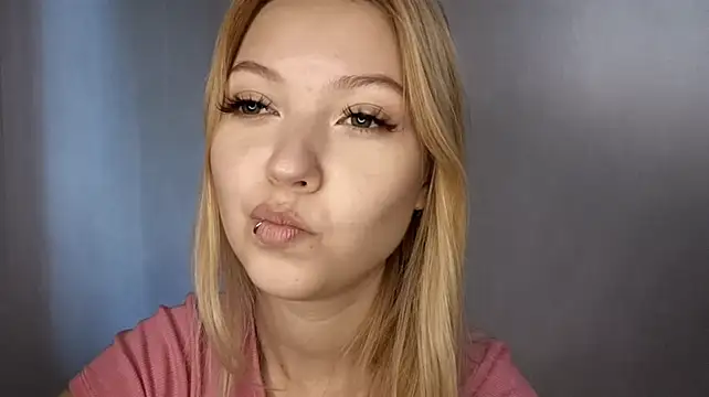 ChantellStremmel Chat XXX in diretta