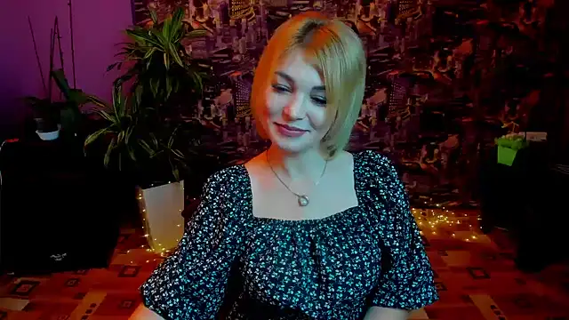 CuttieEmma Live XXX-chat