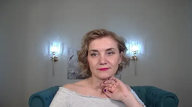 AdeleRocher Live XXX-chat