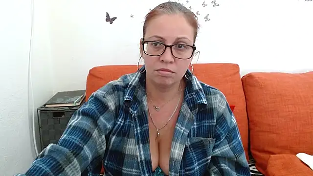 LadyHellene Live XXX-Chat