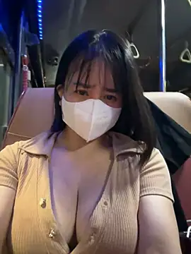 แชท XXX สดของ May-Squirt