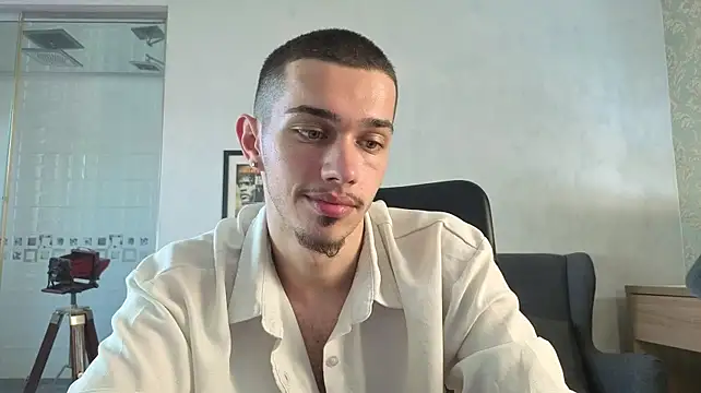 Chat +18 de KaydenDrew ao vivo