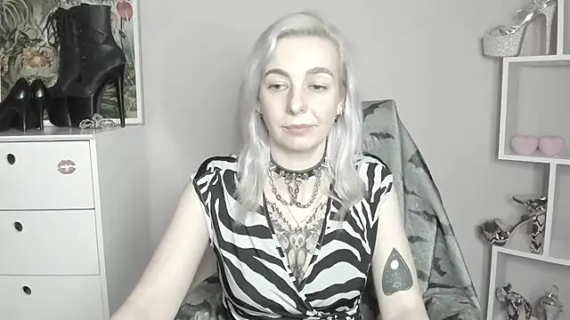 velvetanne Live XXX-chat