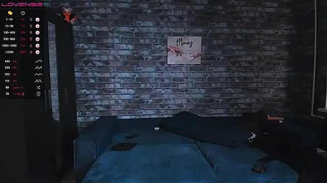 XXX chat uživo modela mark_normal