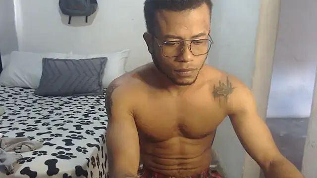 grandominantex1's Live XXX Chat