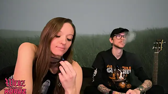 webzandkordz: онлайн-секс-чат