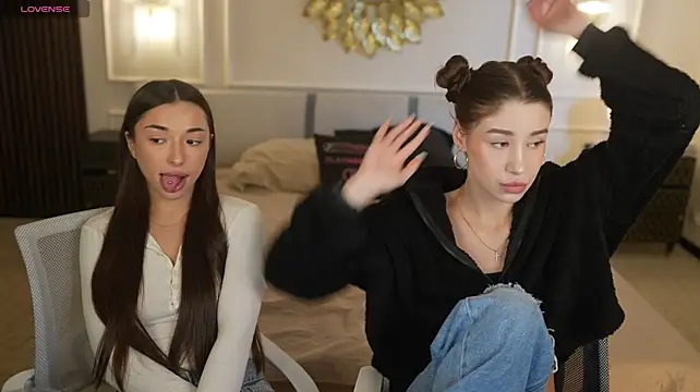 XXX chat uživo modela Selena_Glow