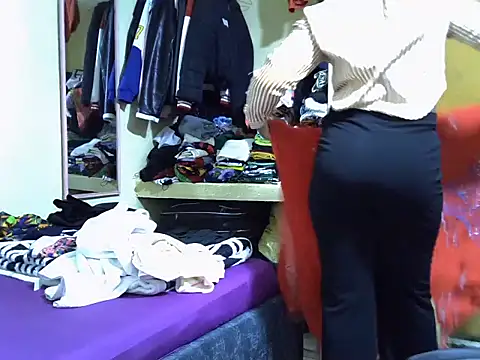Živý XXX chat Ms_bunny88