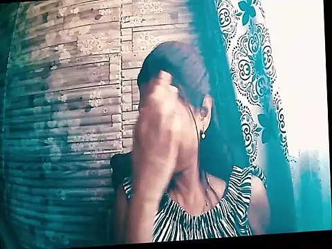 indianlusyy's Live XXX Chat