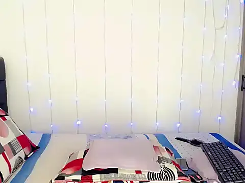 FireHots18 Webcam show