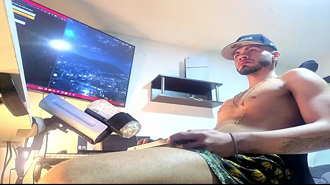 MistBirol69: онлайн-секс-чат