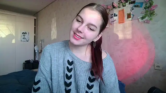 Chat +18 de EvaShinee ao vivo