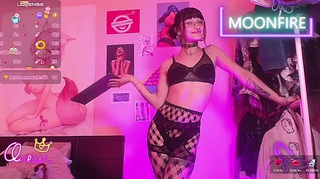 Sembang XXX Secara Langsung moonfiredancer