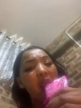 XXX chat uživo modela AZARIAKEYES