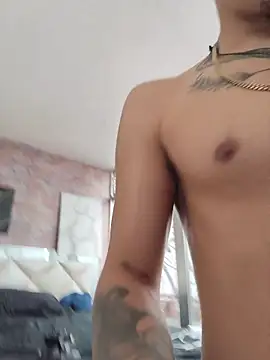 Онлайн чат XXX AlphaMasterXxx