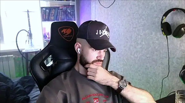 Chatroom XXX en direct de _Serious_Man