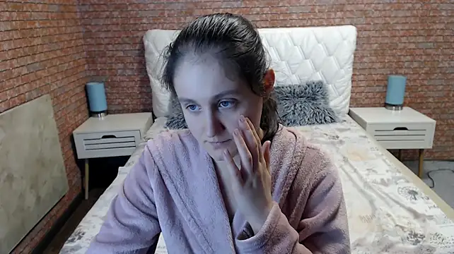 Holliy_Cooper's Live XXX Chat