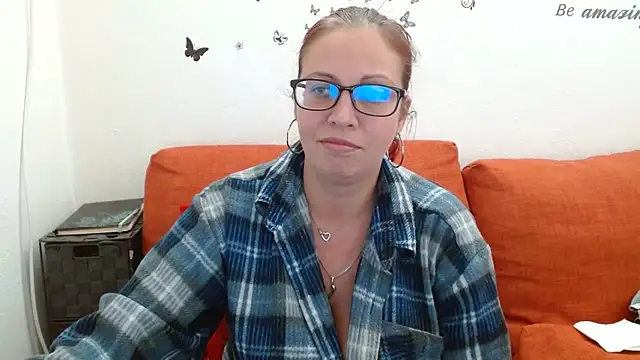 LadyHellenen Live XXX chat