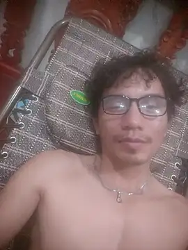 Chat +18 de traiwe06 ao vivo