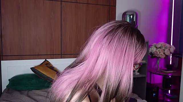 Chat +18 de Sakura_miss_ ao vivo