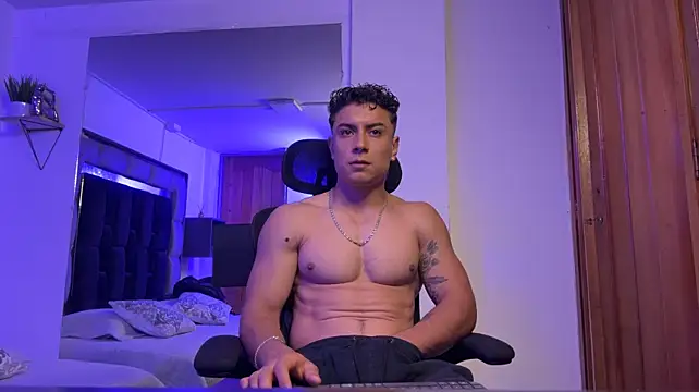 MR_MUSCLE: απευθείας συνομιλία ΧΧΧ