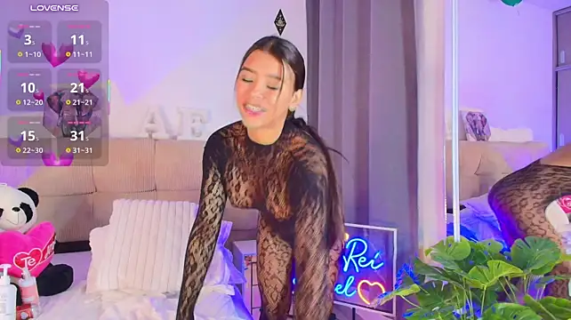 Ana_herrera Adlı Modelin Canlı XXX Sohbeti