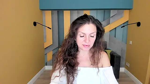 EllaLong Chat XXX live