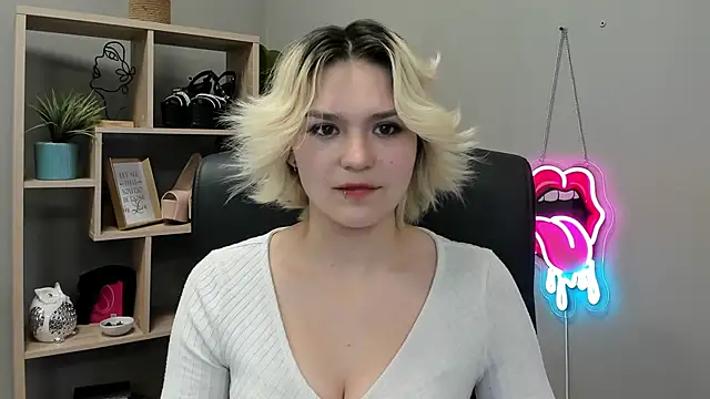 SweetLilyxo's Live XXX Chat