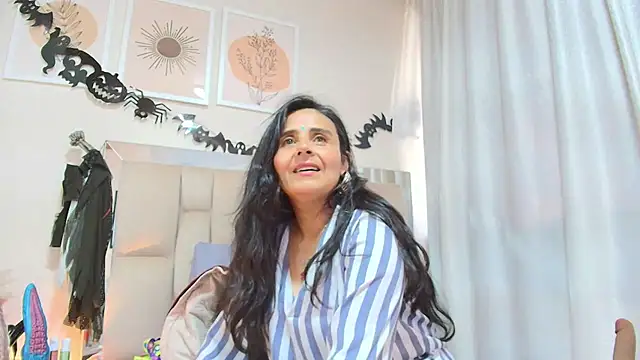 צ'אט XXX בשידור חי של _Marcela__