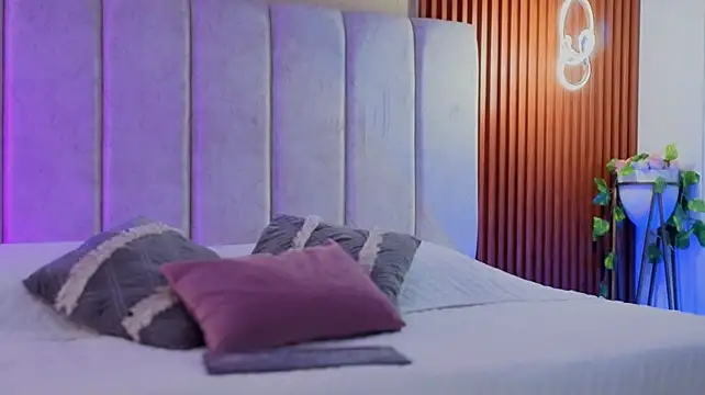 SofiaCortes4 – Naživo XXX chat