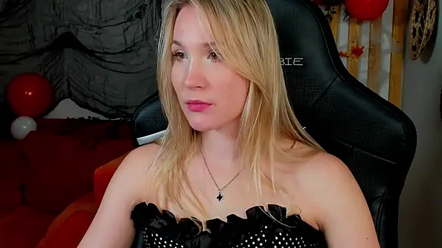 Czat XXX na żywo – ElaraVoltage