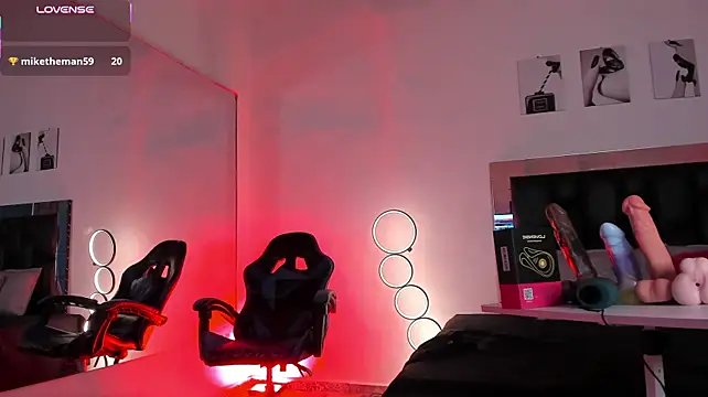 XXX chat uživo modela maxpower830