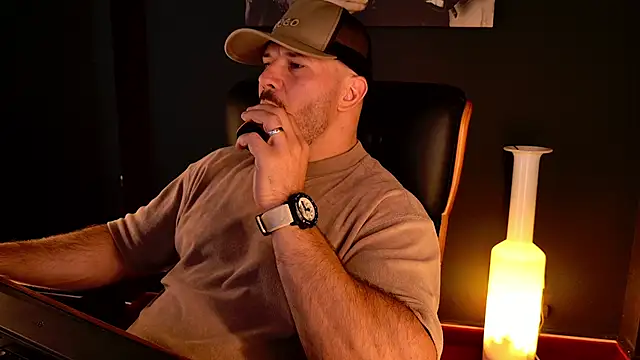 AngeloEric 现场XXX聊天