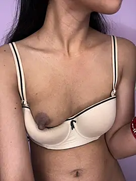 cute_simmy0's Live XXX Chat