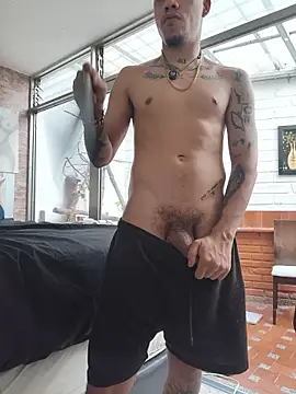XXX chat uživo modela AlphaMasterXxx