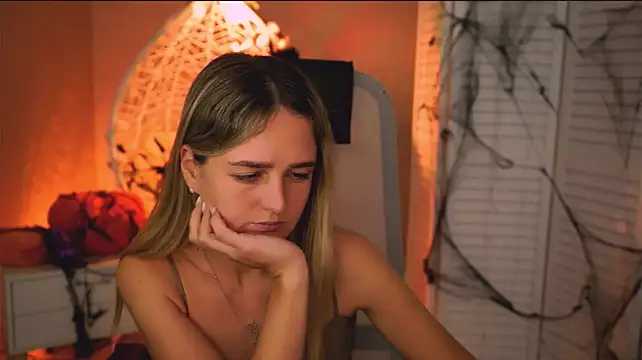 แชท XXX สดของ DeboraLarson