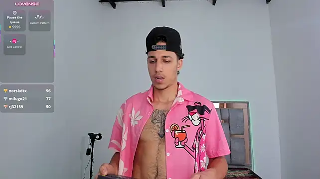 orionblaze69_ Chat XXX in diretta