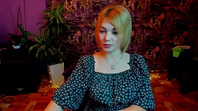 CuttieEmma Live XXX-chat