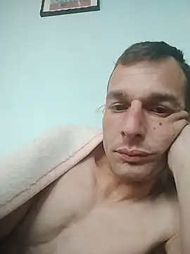 vaggos1994 webcam show