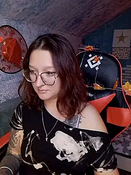KRISTINA-S – Live XXX-chat