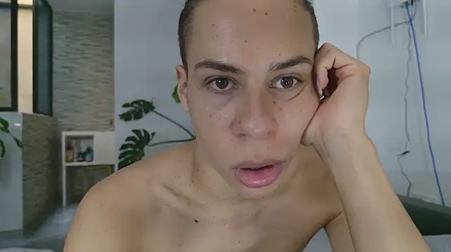 grey___27 Live XXX-Chat