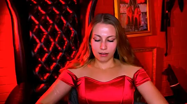 EvelinaSolt XXX чат на живо