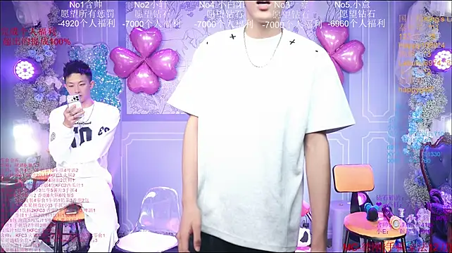 Chat XXX ao vivo de Zouzouboy-001