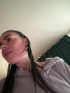 CherryBombs-のライブXXXチャット