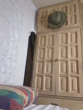 Chat +18 de LucioFer11 ao vivo